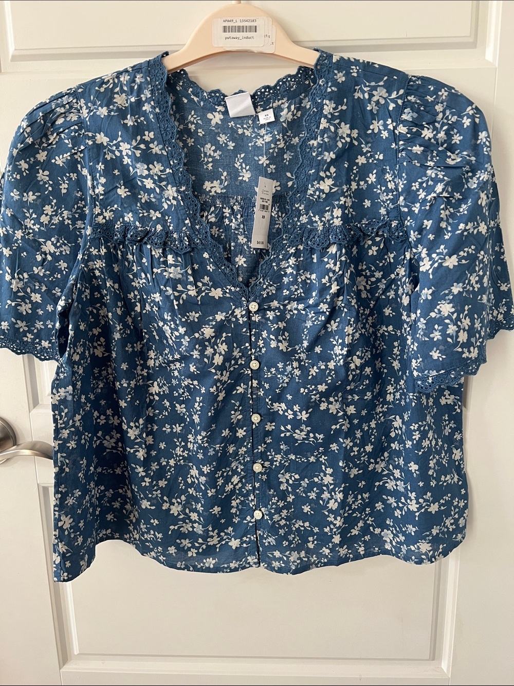 GAP Blue Floral Button-Front Blouse with Lace Trim